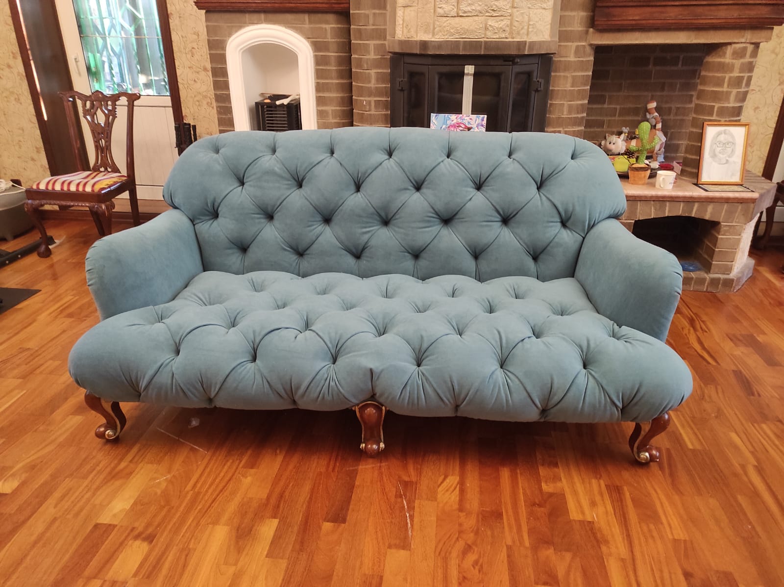 Обивка дивана. Крымская